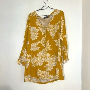 Yellow floral dress. Size large
